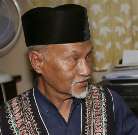 Esmail Kiram Ii Self Proclaimed Sultan Of Sulu Dies At 75 The New