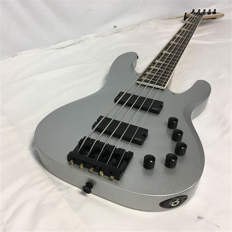 We caught up with megadeth's david ellefson at the jackson custom shop booth and got an exclusive video of david talking us through his new signature concert bass. Jackson X Series Signature David Ellefson CBX V ...
