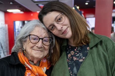 Noticias, eventos, o que visitar, o que fazer, turismo, património, balcão virtual, praias, investir em lagos. Eunice Muñoz celebra 80 anos de carreira e despede-se dos ...