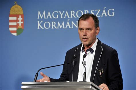 Ma már inkább a testreszabás vs összeállítás fogalma írja le a vállalatok dilemmáját. Hírek Ma - Enyhe tünetekkel kezelik a koronavírusos iráni ...