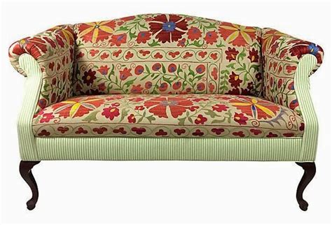 Eye For Design Decorating With Camelback Sofas Take A Seat Love Seat