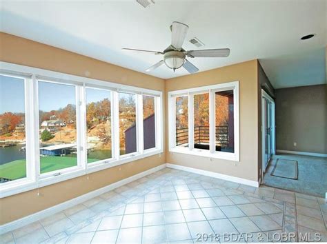 Buying or selling real estate property including residence ozark realty has some of the best condos for sale at the lake of the ozarks and have been serving click on our property search or view the listings below to find condos at the lake of the ozarks that 68 lighthouse road unit #1002 lake ozark, mo 65049 lighthouse pointe condominium residential. Lake Ozark MO Condos & Apartments For Sale - 24 Listings ...