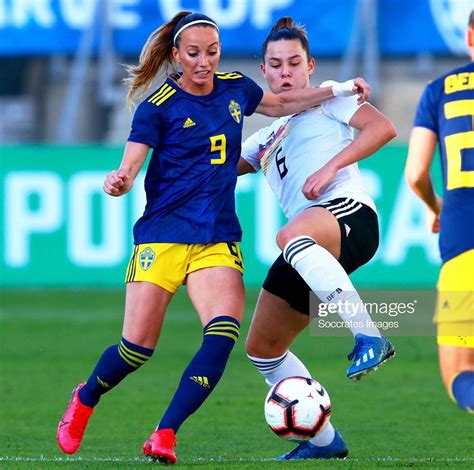Den svenska stjärnan har förlängt kontraktet över nästa säsong. Kosovare Asllani Instagram : Ypx71mn2o3 Kym - Kosovare ...