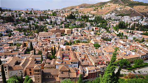 Art, culture, museums, monuments, beaches, cities, fiestas, routes, cuisine, natural spaces in spain | spain.info in english. Granada, Spain Exchange