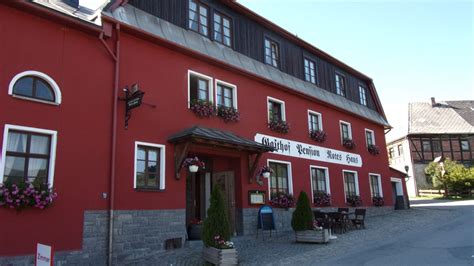 Das bed & breakfast rotes haus liegt zentral in überlingen am bodensee. Pension Rotes Haus (Oberwiesenthal) • HolidayCheck ...