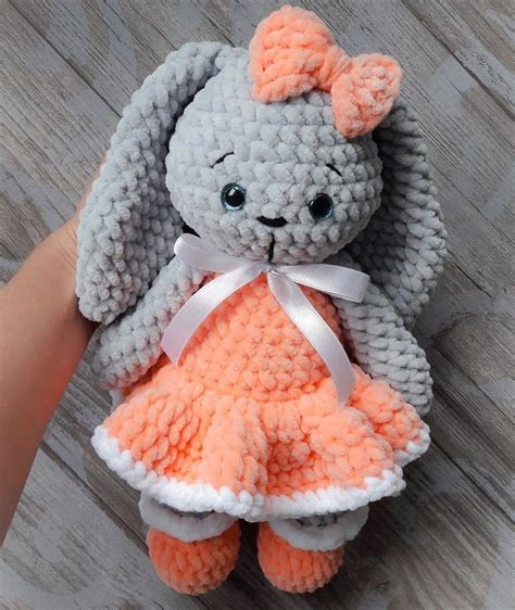 Kadife İple Amigurumi Tavşan Tarifi Mimuu com Virkade dockor Knitting pattern Amigurumi