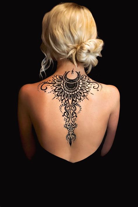He also has a butler tattoo in the right side of his neck. Pin by Ulrike Zeiss on Tattoo | Henna tattoo designs ...