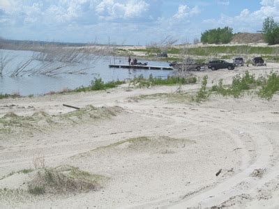 It is situated 14 kilometers north of ogallala, nebraska, close to us highway 26 and nebraska highway 61. Lake McConaughy - Visit Garden County