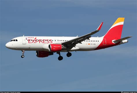 Ec Lvq Iberia Express Airbus A320 216wl Photo By Ronald Vermeulen