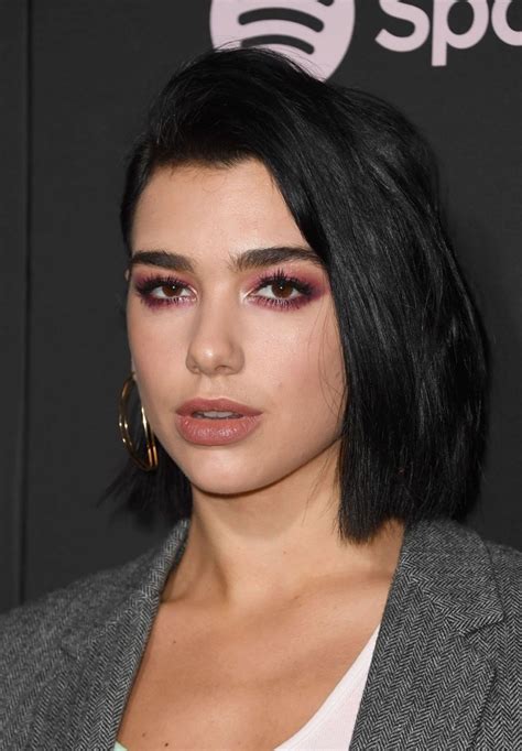 Born 22 august 1995) is an english singer and songwriter. Dua Lipa - Best New Artist 2019 Event in LA • CelebMafia