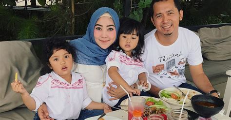 Setiap manusia pasti menginginkan rezeki yang banyak dan berkah dari allah swt. Rezeki Melimpah Ruah VS Rezeki Sempit, Di Mana Silapnya?
