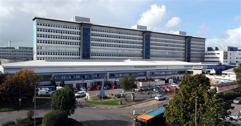 A Dead Patient Was Left On A Busy Hospital Ward For Eight Hours Wales