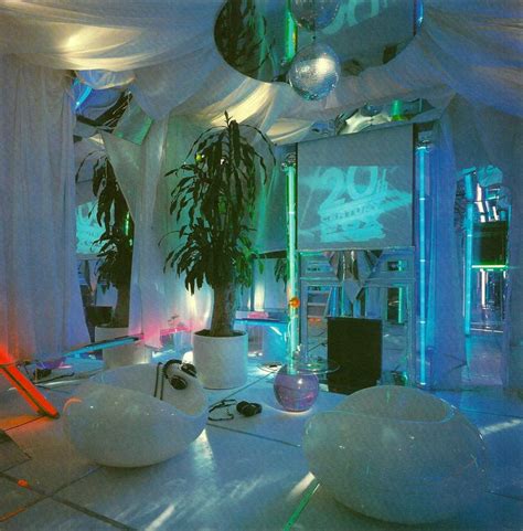 Flooring trends 2021 are all about remodeling your house with the most popular and trendsetting materials. 90s interior design | Miscellaneousness:) | Pinterest ...