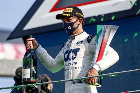 This is hawkers x pierre gasly 2020 by angela mata on vimeo, the home for high quality videos and the people who love them. Pierre Gasly: 2020 war das aufregendste Jahr meiner Karriere
