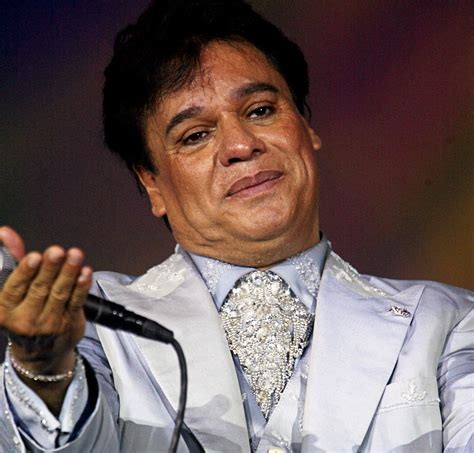 Juan Gabriel Images Galleries With A Bite