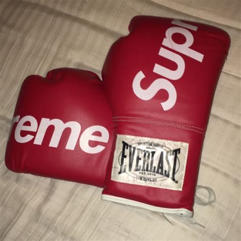 Supreme X Everlast Boxing Gloves From F W Used Twice Weight Oz