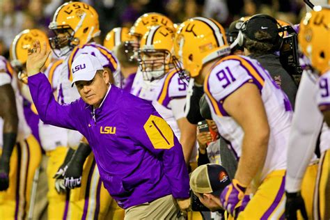 New Orleans Report Les Miles About To Be Gone From Lsu