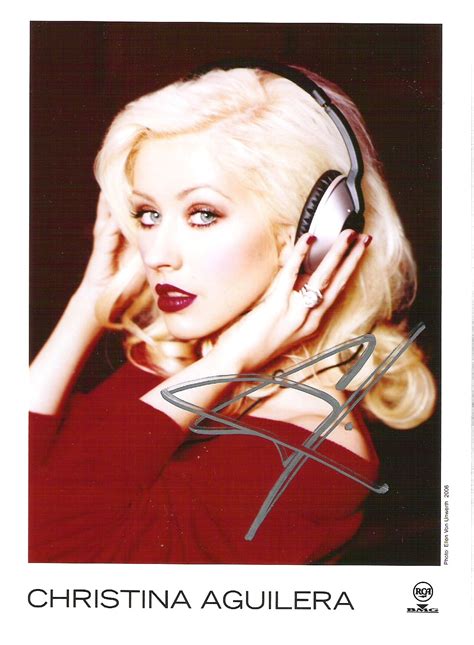Cjs World The Autographs Christina Aguilera Singer Actress