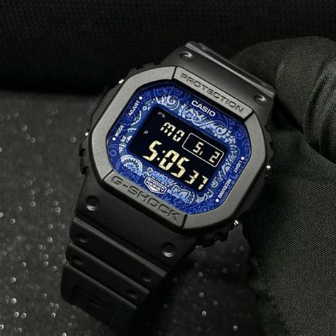 Casio G Shock Paisley Blue Series Radio Controlled Watch Gw B5600bp 1er