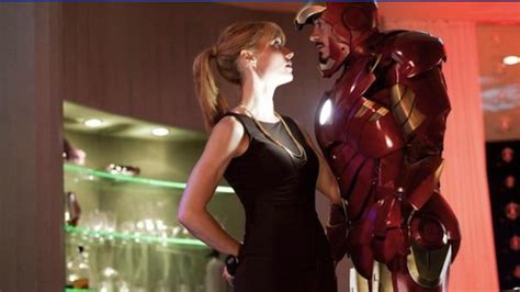 Tony Stark Likes All The Ladies — Comic — Geektyrant