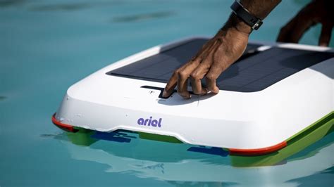 Solar Breeze Ariel Solar Pool Cleaner Is A Smart And