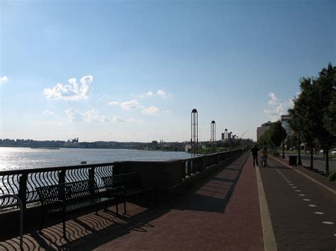 Reddish, tight highly visible grain. Evansville, IN : Waterfront Park 2 photo, picture, image ...