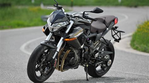 2011 Benelli Tnt 899 And Tnt 1130 Century Racers Picture 405923