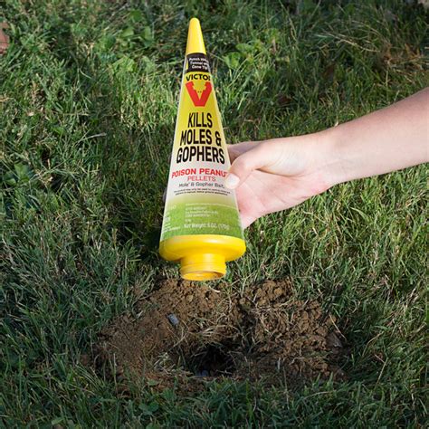 Victor Pest M6006 Mole And Gopher Poison