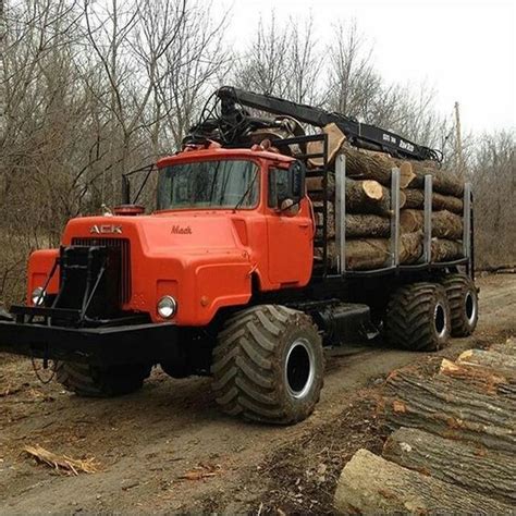 Mack Dm 6x6 Log Truck On Hi Floatation Tyres Heavy Truck Diesel