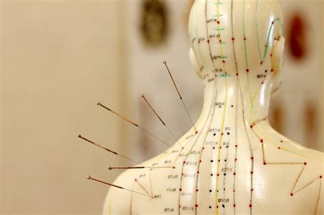 8 Acupressure Points To Relieve Back Pain Kanjo