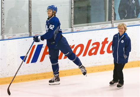 For Edge In A Faster Nhl Players Turn To Figure Skaters The New