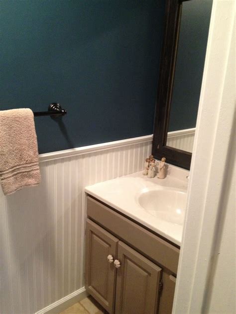 Vermont slate remains a noble product that is attractive in many markets. Vermont blue Benjamin moore paint | House design, Home ...
