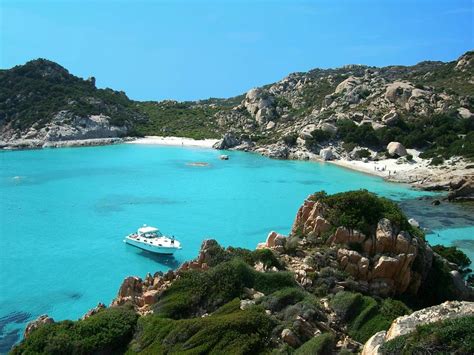 Spiagge del nord Sardegna quali sono le più belle Da Alghero a San Teodoro passando per