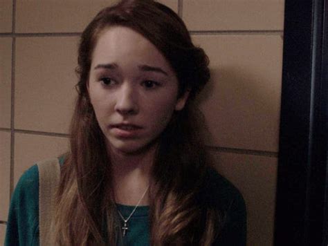 Holly Taylor Conveys Teen Trials In Fx Spy Drama The Americans