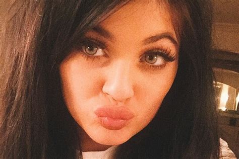 Kylie Jenner Responds To Kylie Jenner Lip Challenge The Hollywood Gossip