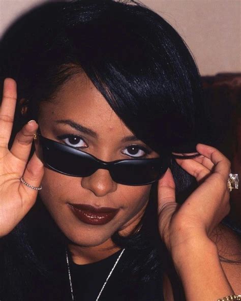Aaliyah Aaliyah Singer Black Hollywood Black Celebrities
