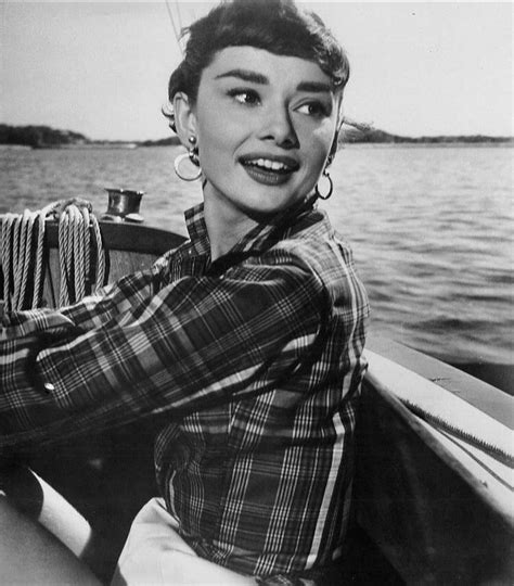 Audrey Hepburn In ‘sabrina 1954 Audrey Hepburn Sabrina Paris