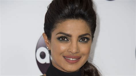 The Rock Announces Quanticos Priyanka Chopra Joins Baywatch Movie