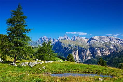 Alp Dağları Güneşli Gün İtalya 4k Hd Masaüstü Duvar Kağıdı