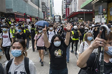 組圖：港人反惡法 警察大搜捕 300餘人被抓 香港 《國歌條例草案》 反國歌法 大紀元