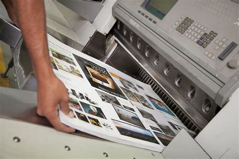 Leave cards at restaurants, or pin them to message boards to catch the passive service seeker. Offset Printing - Los Angeles Printing And Mailing Services
