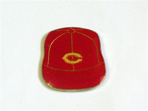 Cincinnati Reds Baseball Cap Vintage Enamel Lapel Pin Badge Ebay