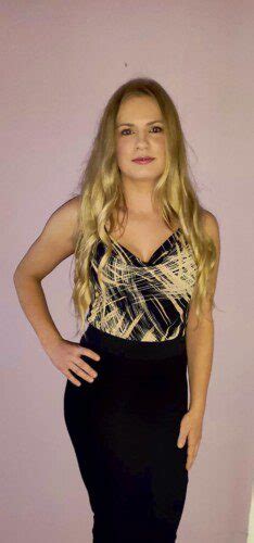 Blonde Female Escort Lyndsey In Lincoln Rent A Friend Non Sexual Escorts