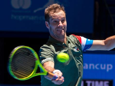 Passer l'intro / skip intro. Roger Federer vs Richard Gasquet Hopman Cup Mens Live ...