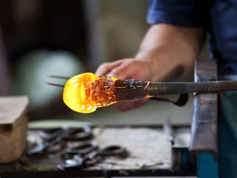 Venice Glassblowing Demonstration And Glass Factory Tour Tours Activities Fun Things To Do In