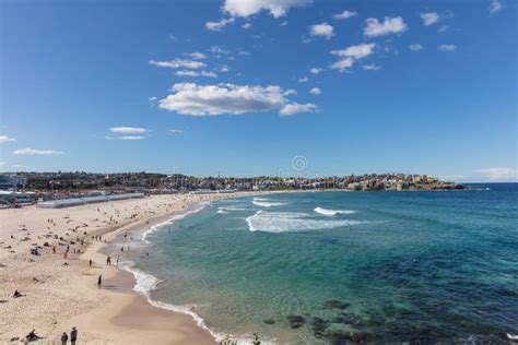 Playa De Bondi En Sydney Nuevo Gales Del Sur Australia Fotografía