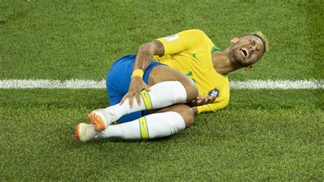 world cup 2018 neymar s rolling after a tackle in brazil s win leads to eyerolls on twitter