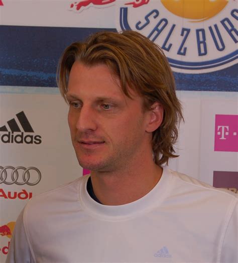 Markus schopp (22 şubat 1974 doğumlu) avusturyafutbol koçu ve eski bir orta saha oyuncusu. Markus Schopp - Wikipedia