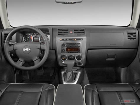 See the complete standard interior features for 2009 hummer h2 along with exterior and mechanical features. 2009 HUMMER H3T Prices, Reviews and Pictures | U.S. News ...
