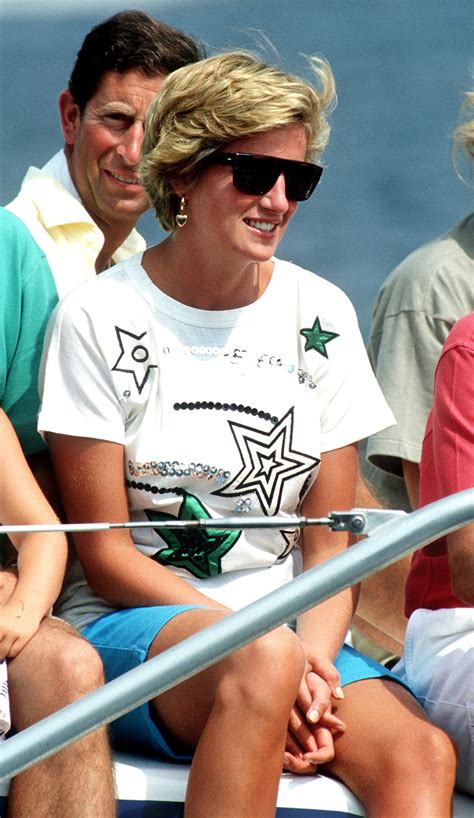 Pictures Of Diana Princess Of Wales In The Most Stunning Summery Outfits Vogue India
